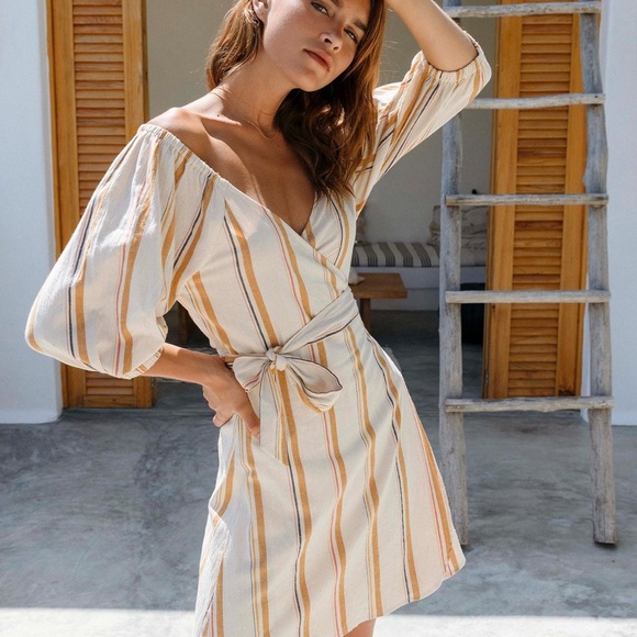 billabong best dressed wrap dress